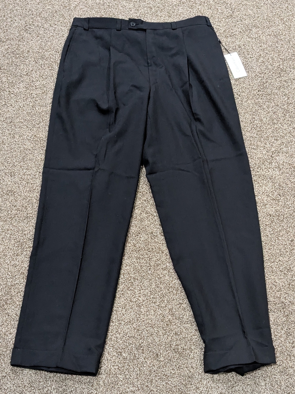 NWT Calvin Klein 36x32 100% Wool Black Slim Pleated Dress Pants